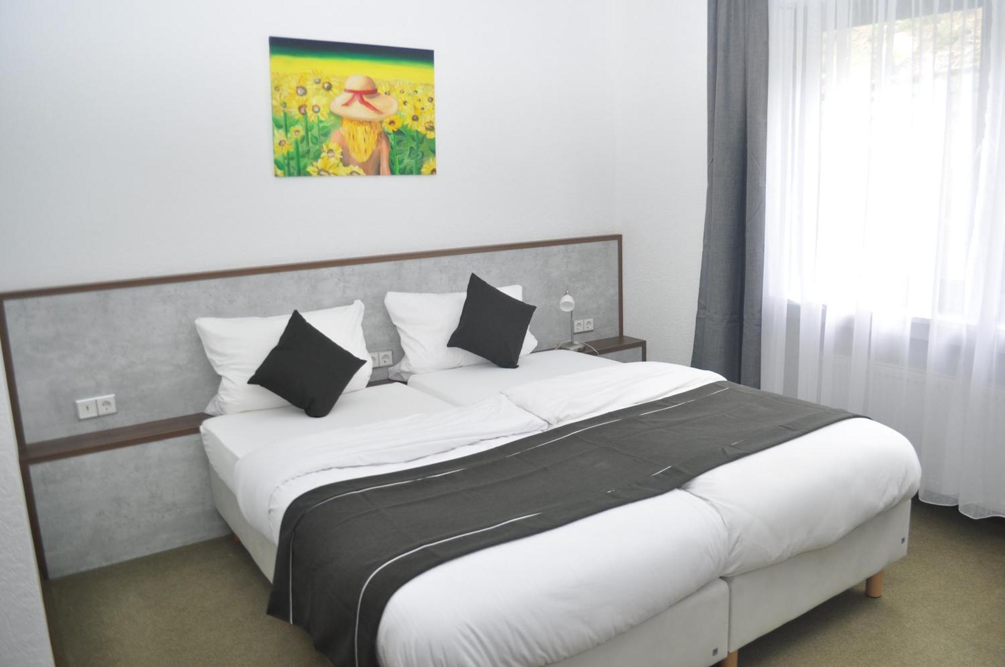 Hotel Kuehns Muehle Эстрих-Винкель Экстерьер фото